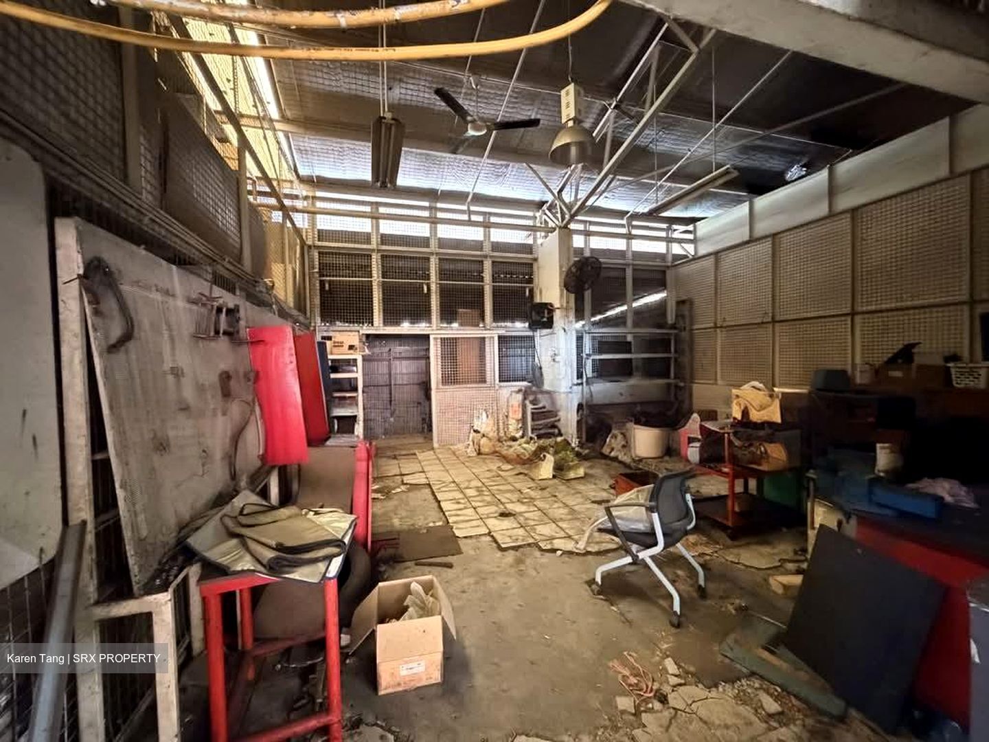 Tan Chong Motor Centre (D21), Retail #547850971